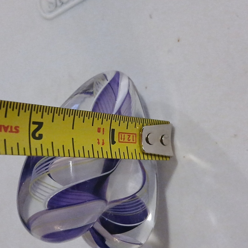Maslach Purple Heart Paperweight - Picture 3 of 3